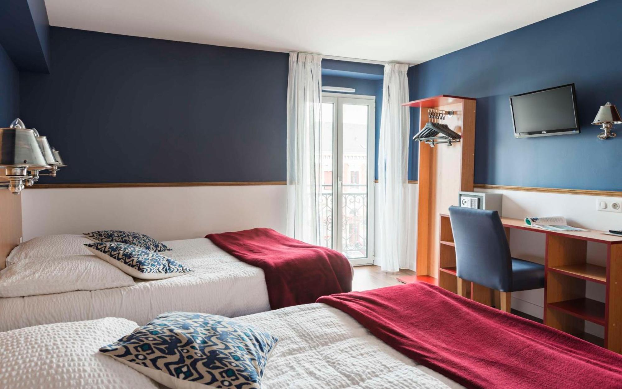 Brit Hotel De Paris แซ็งฌองเดอลูซ ภายนอก รูปภาพ