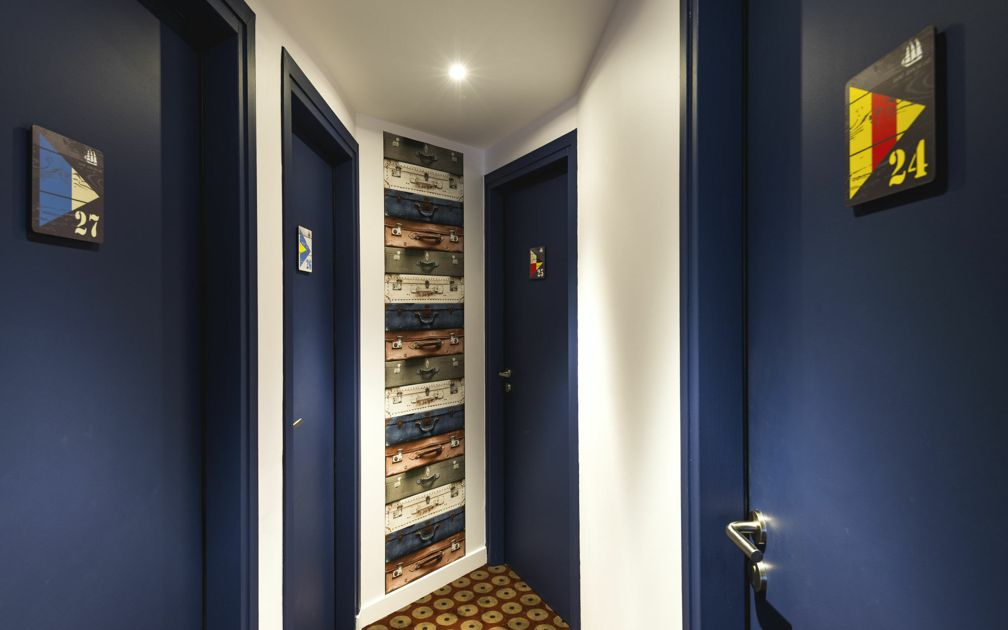 Brit Hotel De Paris แซ็งฌองเดอลูซ ภายนอก รูปภาพ